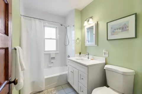 93 Swan St, Everett, MA 02149 photo 23