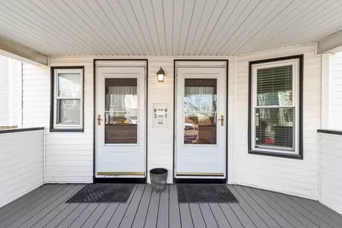 93 Swan St, Everett, MA 02149 photo 4