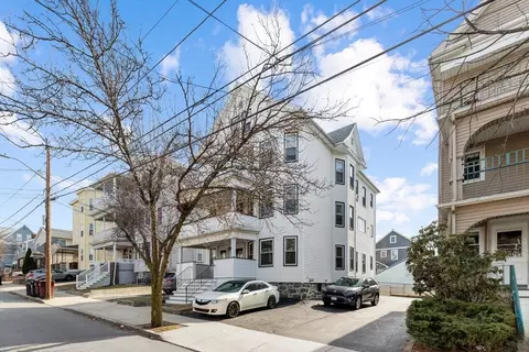93 Swan St, Everett, MA 02149 photo 5