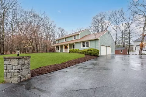 27 Rocky Rd, Reading, MA 01867