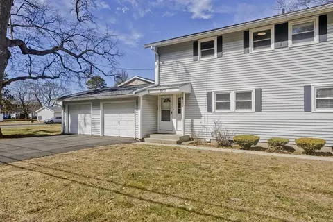2200 Pendleton Ave #2200, Chicopee, MA 01022