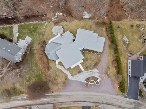 85 Kilby St, Hingham, MA 02043 photo 8