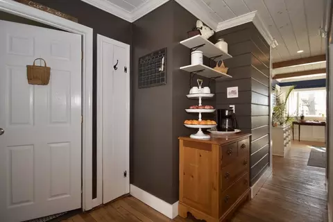 Entry Way - 50 Sandwich Rd, Wareham, MA 02571 photo 1 of 2