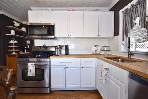 Kitchen - 50 Sandwich Rd, Wareham, MA 02571 photo 3 of 3
