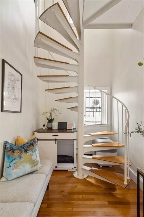 1 Regent Cir #2, Brookline, MA 02445 photo 11