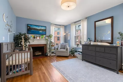 1 Regent Cir #2, Brookline, MA 02445 photo 8