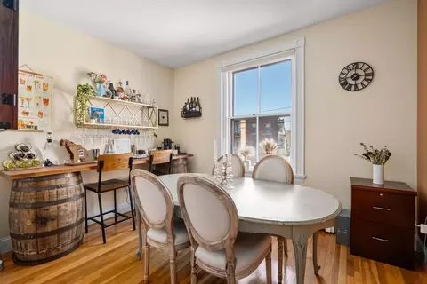 1 Regent Cir #2, Brookline, MA 02445 photo 7