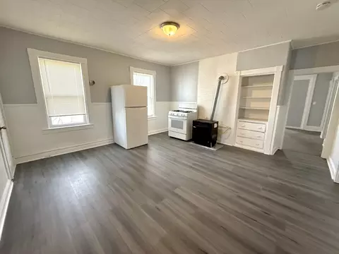62 Harrison St, Worcester, MA 01604 photo 3