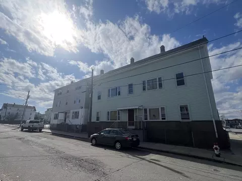 301-317 Fourth St, Fall River, MA 02721