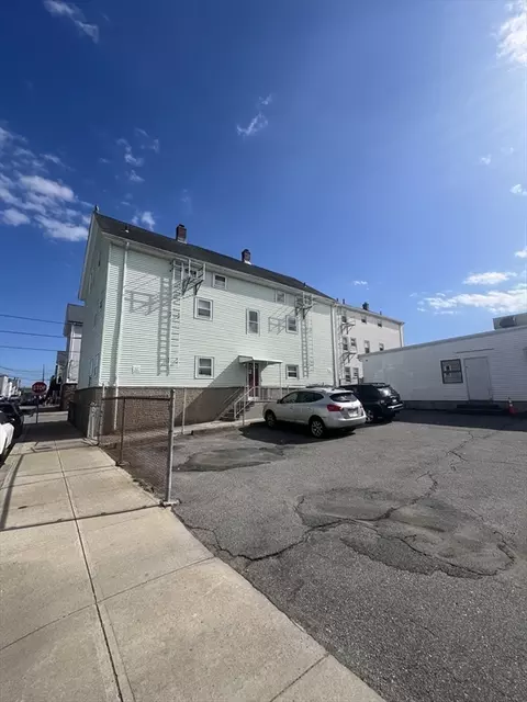 305 Fourth St, Fall River, MA 02721 photo 5