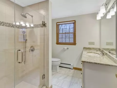 Bath - 19 Jacob Dr, Mansfield, MA 02048 photo 5 of 5