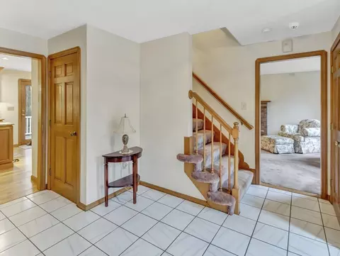 Entry Way - 19 Jacob Dr, Mansfield, MA 02048 photo 1 of 5
