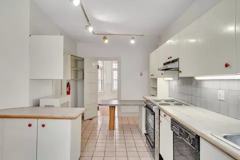 Kitchen - 9 Clinton Path #2, Brookline, MA 02445 photo 2 of 4
