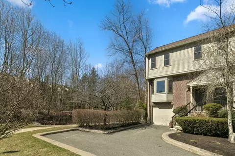 60 Maple St #A, Canton, MA 02021 photo 2