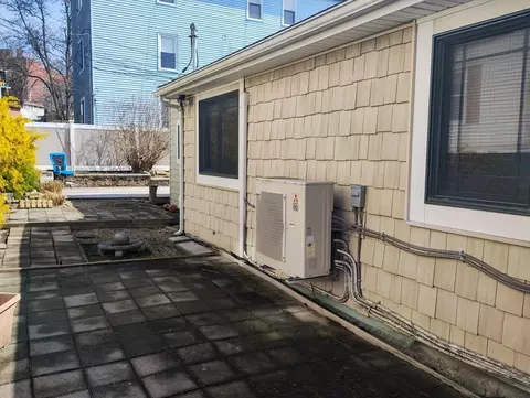199 Vernon, Worcester, MA 01607 photo 3