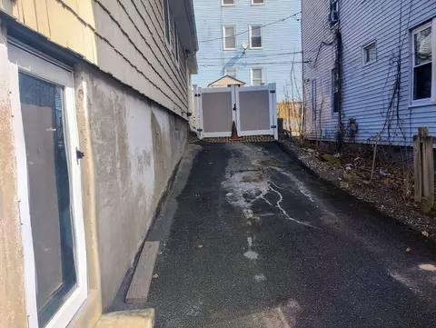 199 Vernon, Worcester, MA 01607 photo 7