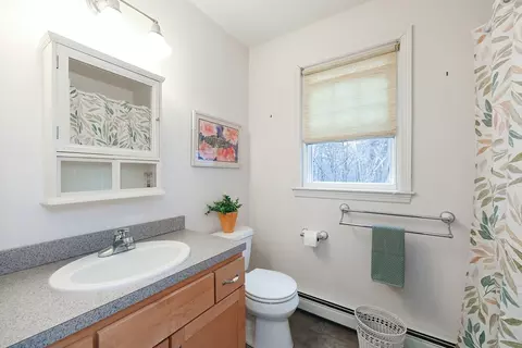 70 Macarthur Rd, Northbridge, MA 01534 photo 28