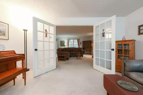 70 Macarthur Rd, Northbridge, MA 01534 photo 10