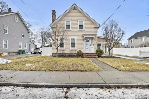 74 Union St, Mansfield, MA 02048