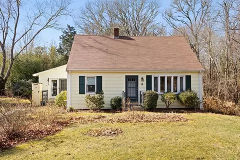 14 Clay Pond Rd, Bourne, MA 02532