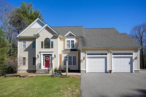 22 Buckhill Rd, Northborough, MA 01532