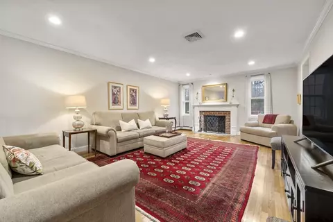 521 West St #16, Duxbury, MA 02332