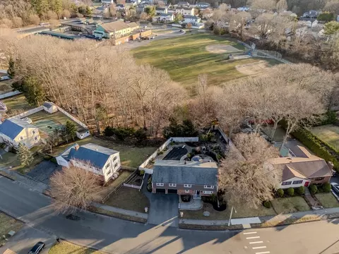 View/Area - 12 Fieldstone Dr, Stoneham, MA 02180 photo 4 of 4