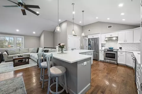 Kitchen - 12 Fieldstone Dr, Stoneham, MA 02180 photo 3 of 5