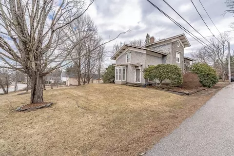 75 Union St, Barre, MA 01005 photo 2