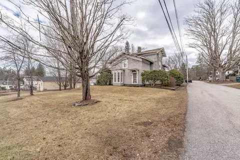75 Union St, Barre, MA 01005 photo 4