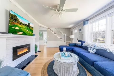 429 Pine St, Centerville, MA 02632 photo 8