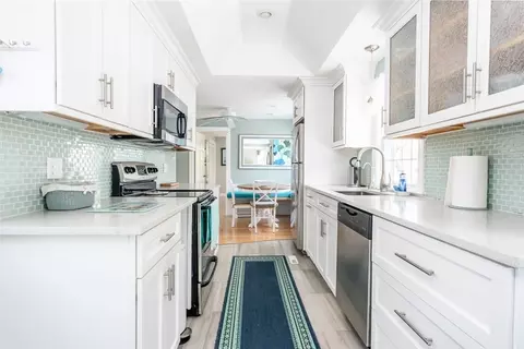 429 Pine St, Centerville, MA 02632 photo 11