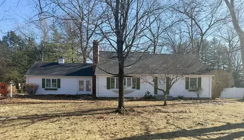 202 Falley Dr, Westfield, MA 01085