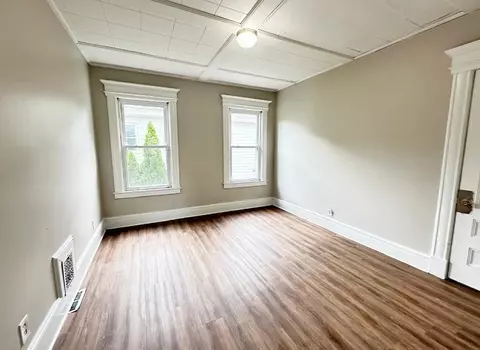 30 Forest Park Ave, Springfield, MA 01108 photo 17
