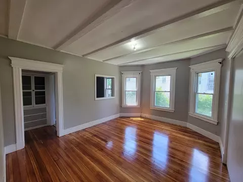 30 Forest Park Ave, Springfield, MA 01108 photo 4