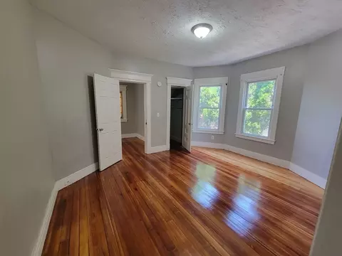 30 Forest Park Ave, Springfield, MA 01108 photo 7