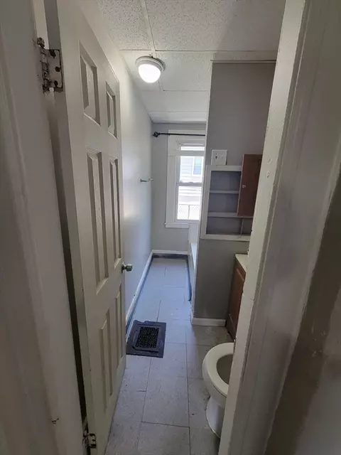 30 Forest Park Ave, Springfield, MA 01108 photo 12