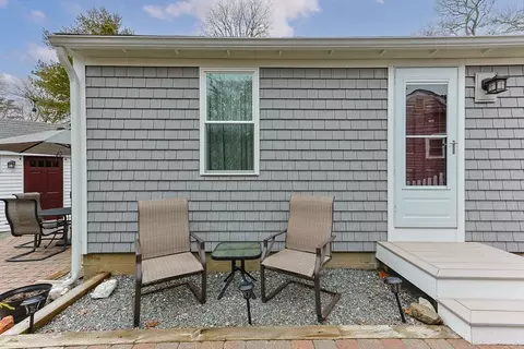 Exterior - 656 Main St, Dennis, MA 02660 photo 7 of 9
