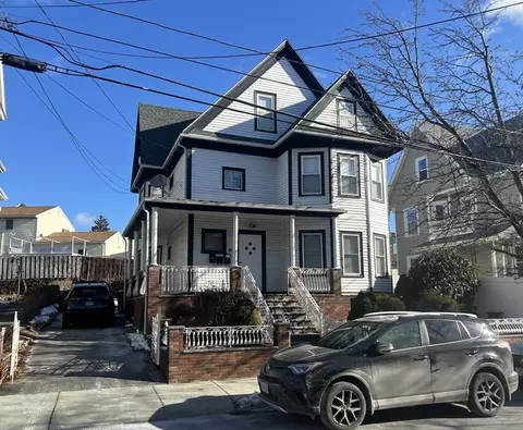 16 Hampshire St, Everett, MA 02149