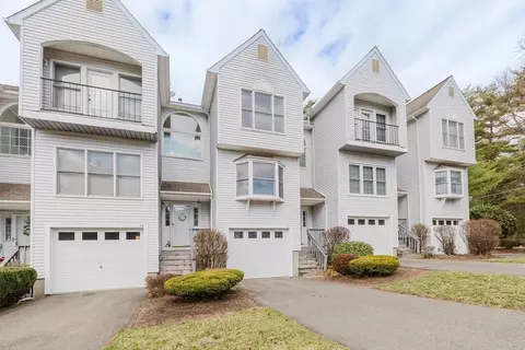 12 Castlegate Dr #12, Springfield, MA 01129 photo 3