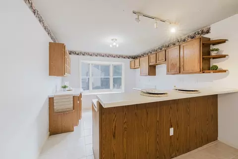 12 Castlegate Dr #12, Springfield, MA 01129 photo 5