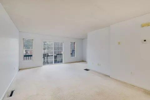 12 Castlegate Dr #12, Springfield, MA 01129 photo 11