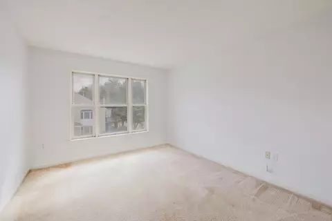 12 Castlegate Dr #12, Springfield, MA 01129 photo 24