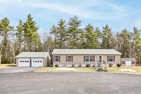 140 Ruby Rd, Gardner, MA 01440 photo 2