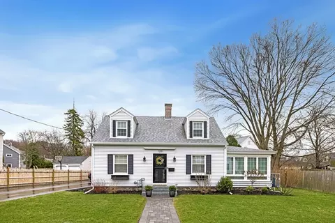 120 Greene St, North Andover, MA 01845