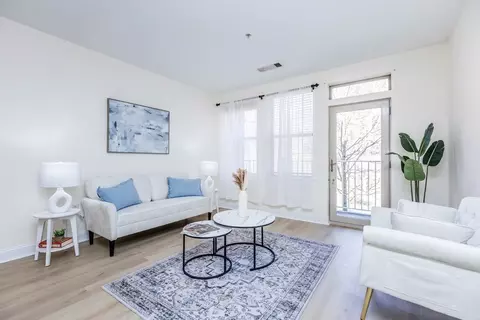 1 Harvest Dr #202, North Andover, MA 01845