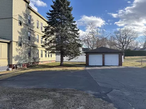 206 Fairview Ave, Chicopee, MA 01013 photo 6