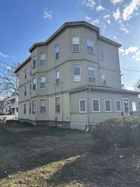 206 Fairview Ave, Chicopee, MA 01013 photo 23
