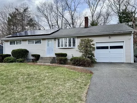 111 Carleton St, Whitman, MA 02382