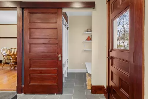 Entry Way - 25 Bradford St, Needham, MA 02492 photo 2 of 7